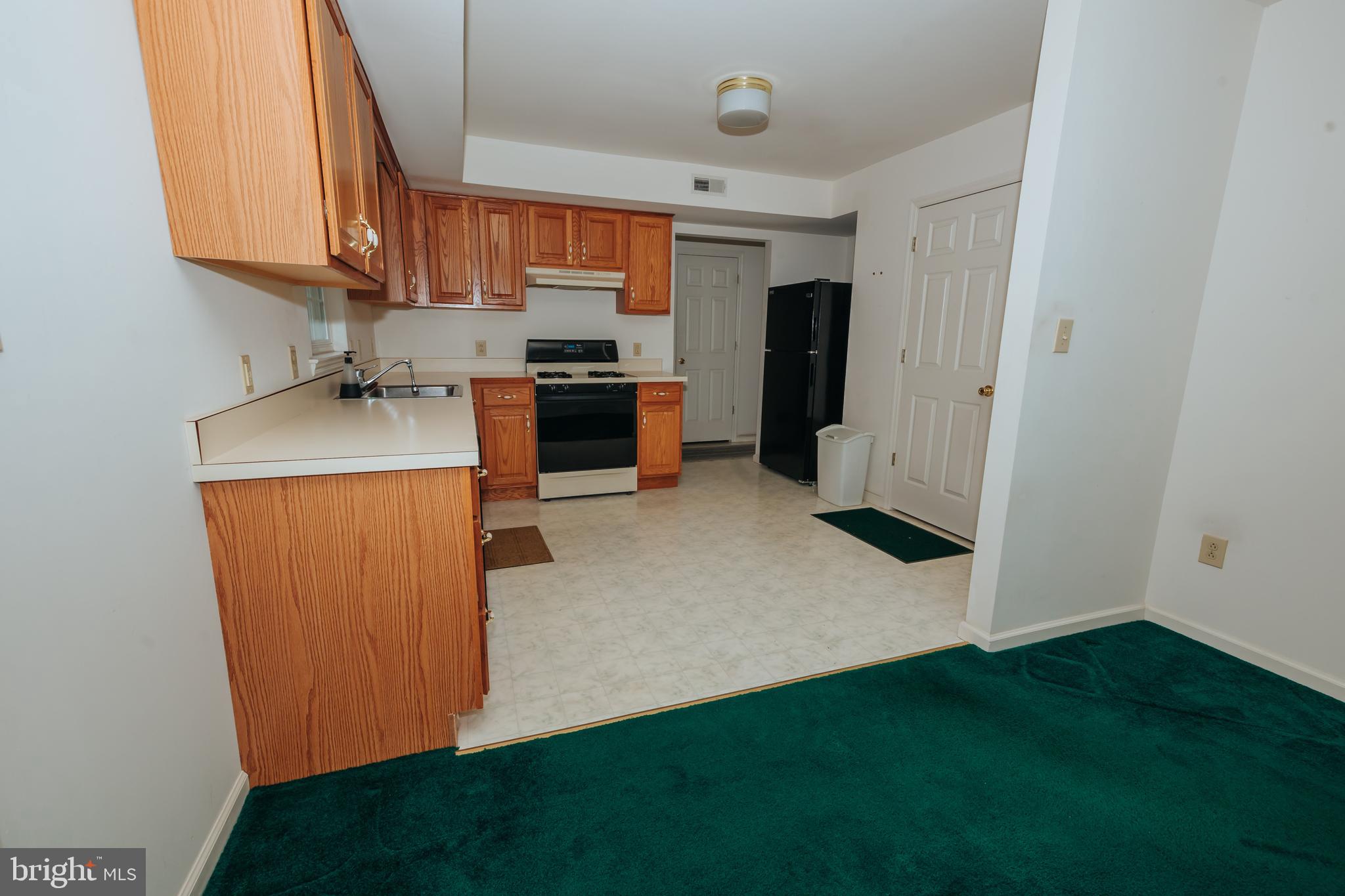 126 Bainbridge Circle Reading, PA 19608 - Photo 11 of 41