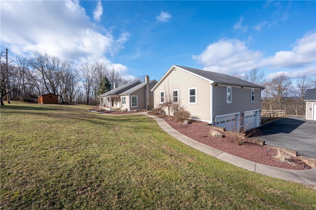 152 Twin Run Road Greensburg, PA 15601 - Photo 4 of 50