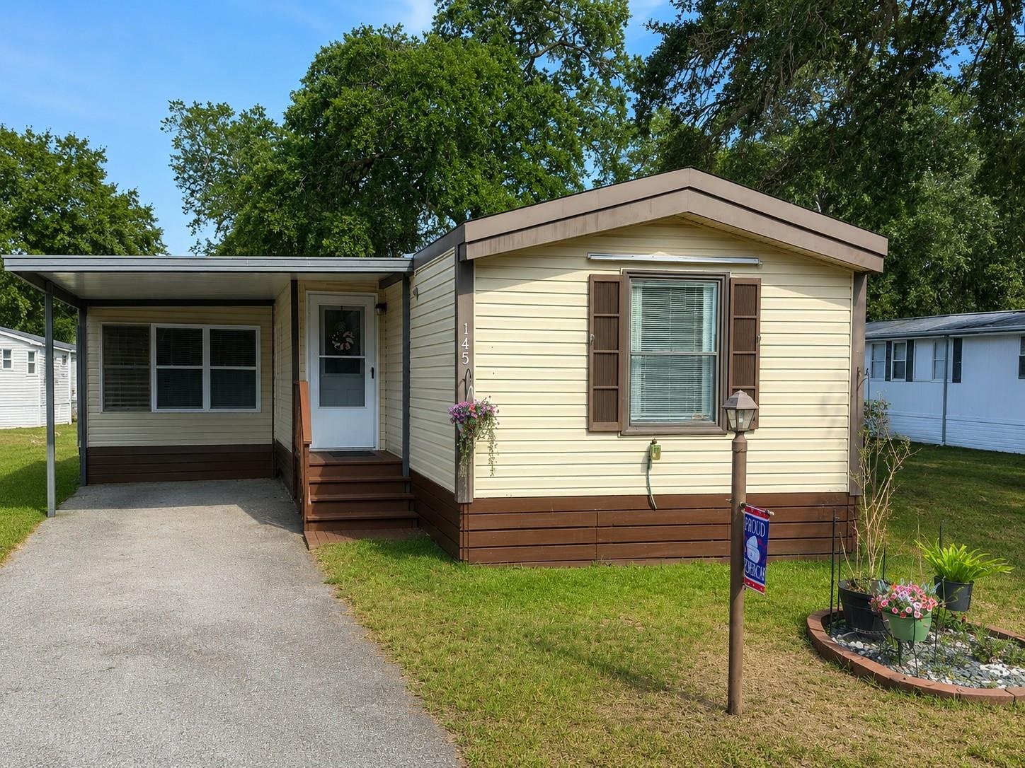 145 Ridgeway Loop Murrells Inlet, SC 29576 - Photo 1 of 21