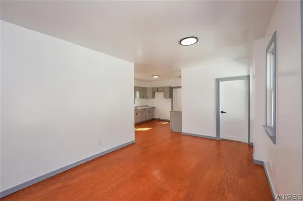 $1,500 | 30 Glenwood Avenue, Buffalo, NY 14209