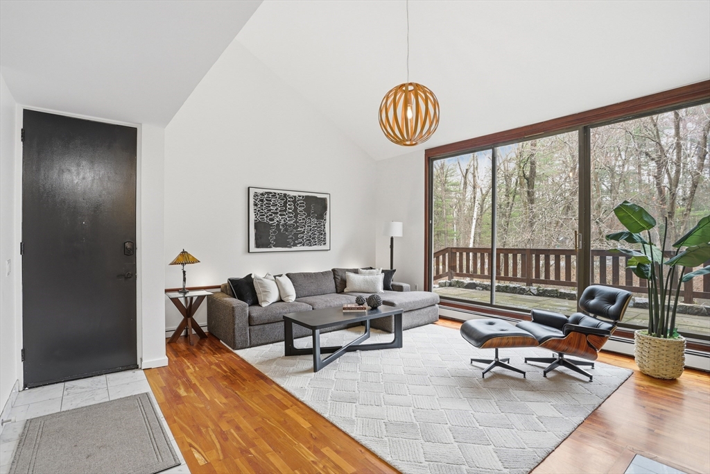 400 Rutland Street Carlisle, MA 01741 - Photo 4 of 42 Gallery Image 4