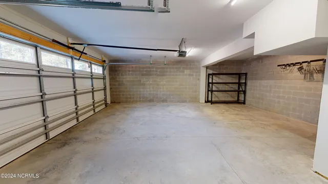 $2,200 | 142 Edgewater Drive, West End, NC 27376