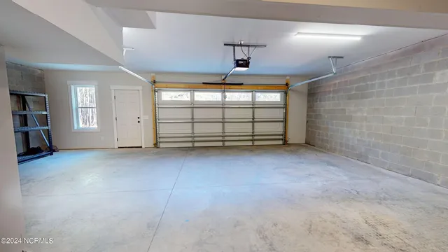 $2,200 | 142 Edgewater Drive, West End, NC 27376