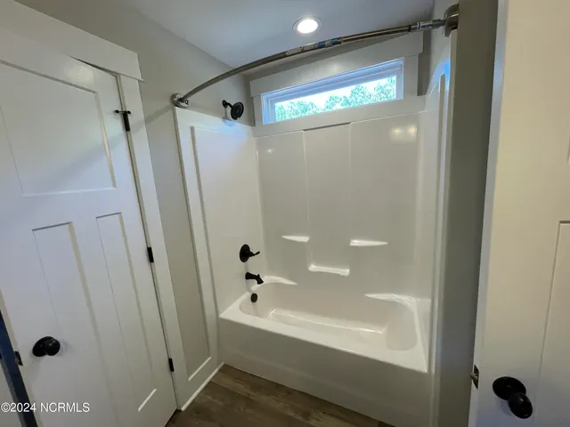 $2,200 | 142 Edgewater Drive, West End, NC 27376