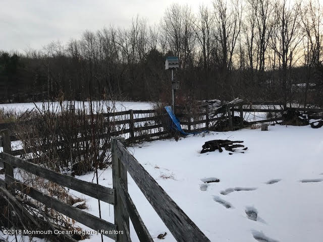 6 Dugans Grove Road Millstone Township, NJ 08535 - Photo 4 of 15 unnamed-6