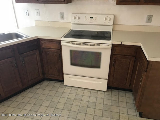 6 Dugans Grove Road Millstone Township, NJ 08535 - Photo 9 of 15 unnamed-11