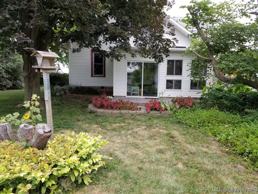 301 East Scottville Road Modesto, IL 62667 - Photo 18 of 31