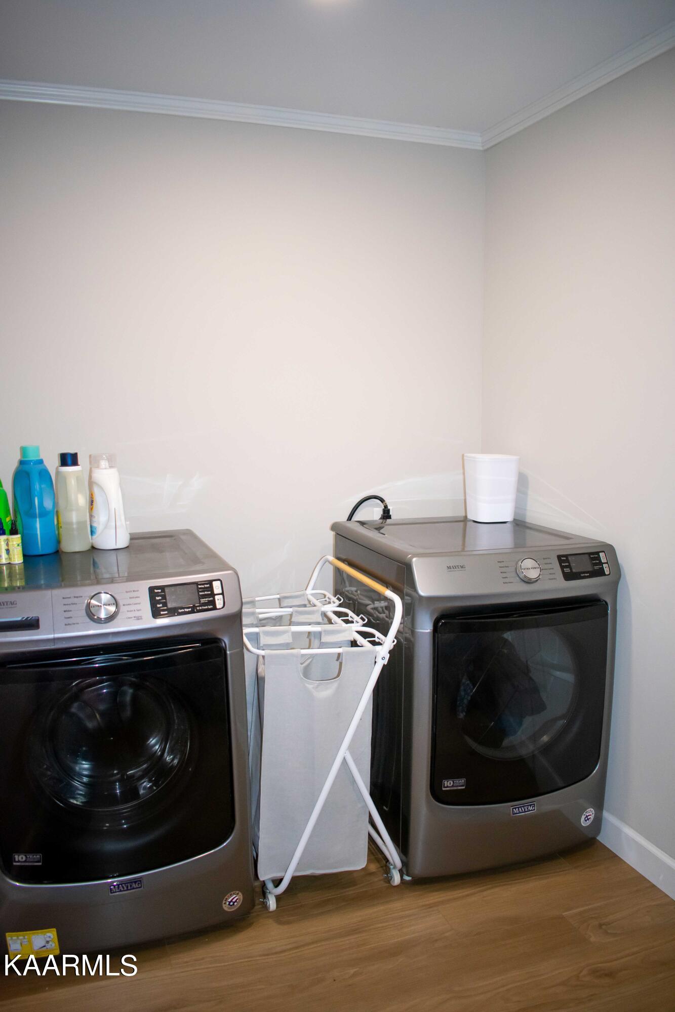 159 Outer Drive Oak Ridge, TN 37830 - Photo 18 of 41 Laundry-Room