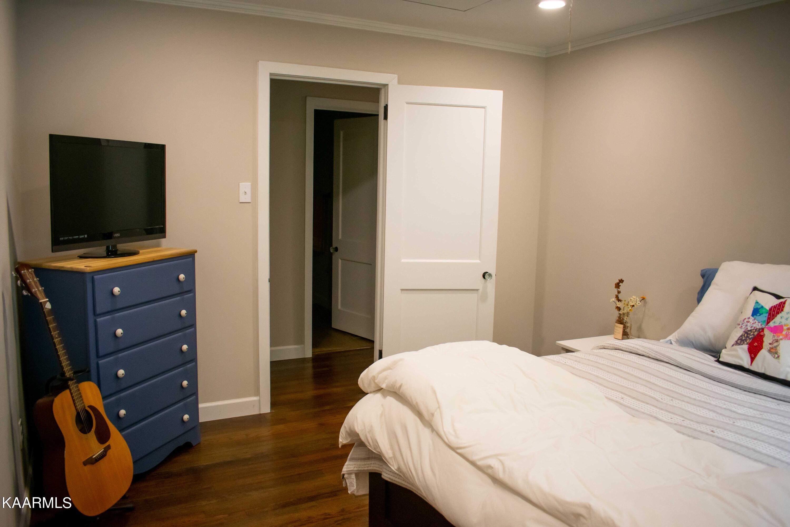 159 Outer Drive Oak Ridge, TN 37830 - Photo 20 of 41 Bedroom-1a