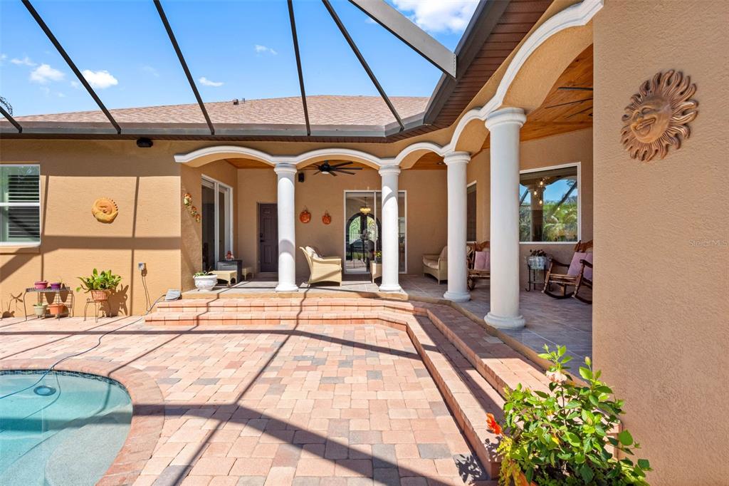 17117 Lakeshore Road Lutz, FL 33558 - Photo 37 of 48