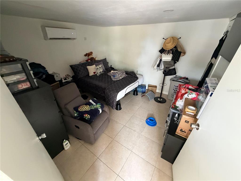 18615 Southwest 98th Avenue Miami, FL 33157 - Photo 40 of 44