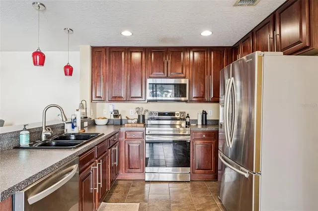 $375,000 | 2524 Abey Blanco Drive, Orlando, FL 32828