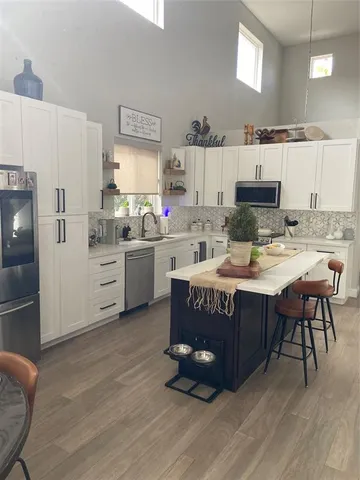 $855,000 | 20439 Northwest 9th Court, Miami, FL 33169