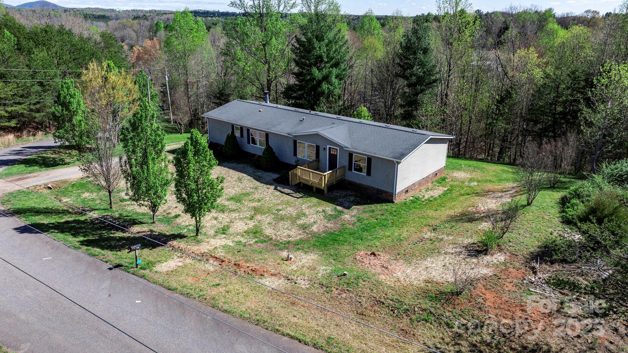 7561 Virginia Ridge Connelly Springs, NC 28612 - Photo 2 of 40 Gallery Image 2