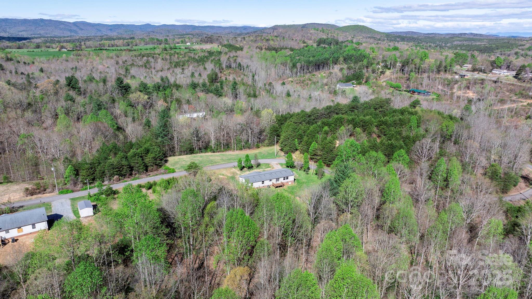 7561 Virginia Ridge Connelly Springs, NC 28612 - Photo 38 of 40 Gallery Image 38