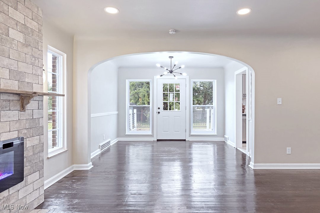 3463 Edison Road Cleveland Heights, OH 44121 - Photo 5 of 24