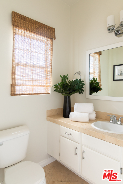 36 Navy Street, Unit 5 Venice, CA 90291 - Photo 36 of 39