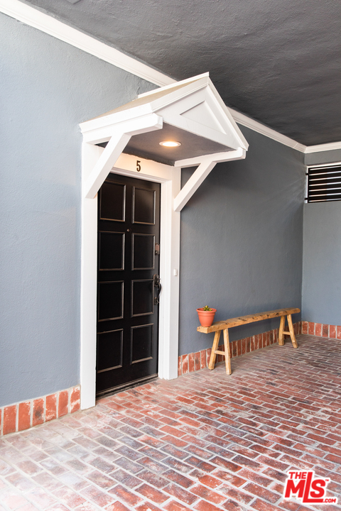 36 Navy Street, Unit 5 Venice, CA 90291 - Photo 37 of 39