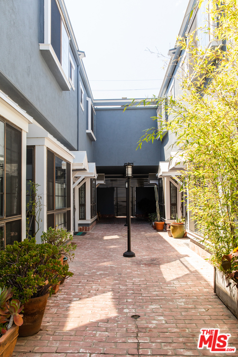 36 Navy Street, Unit 5 Venice, CA 90291 - Photo 39 of 39