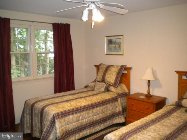 29 Signal Hill Road Cherry Hill, NJ 08003 - Photo 15 of 19 Bedroom 2