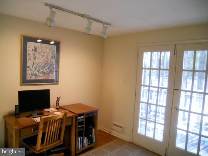 29 Signal Hill Road Cherry Hill, NJ 08003 - Photo 5 of 19 Den