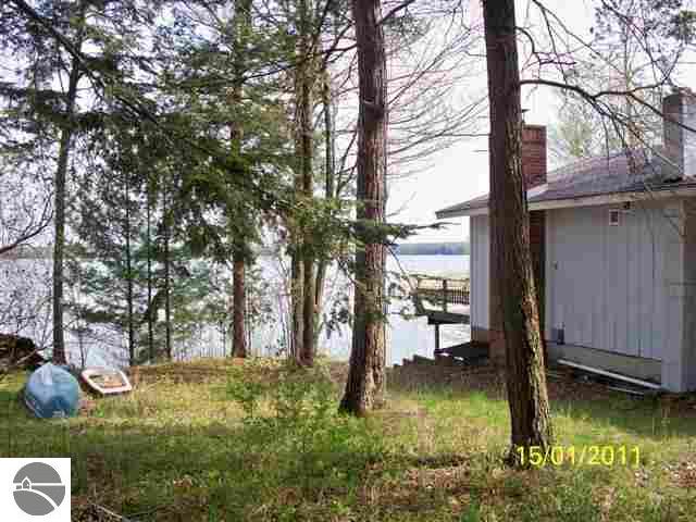 8150 Deadstream Road Honor, MI 49640 - Photo 5 of 10 1724134-4.JPG