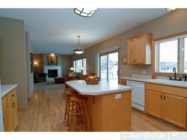 3106 Canyon Road Chaska, MN 55318 - Photo 4 of 18 Gallery Image 4