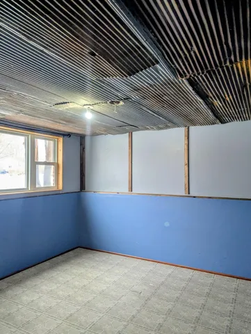 $175,900 | 2408 21st Avenue Southwest, Willmar, MN 56201