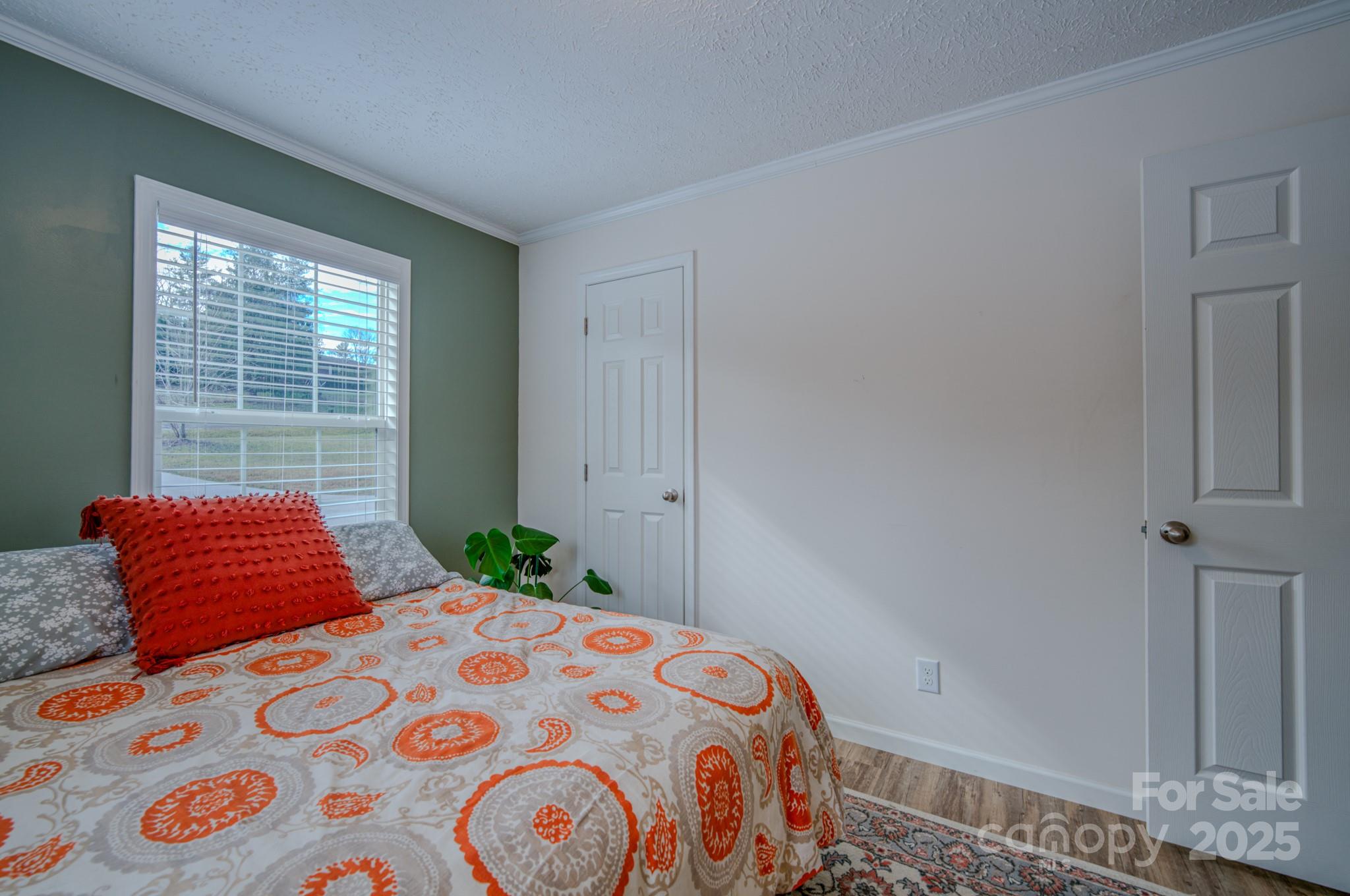 1471 Howard Gap Loop Road Flat Rock, NC 28731 - Photo 33 of 40