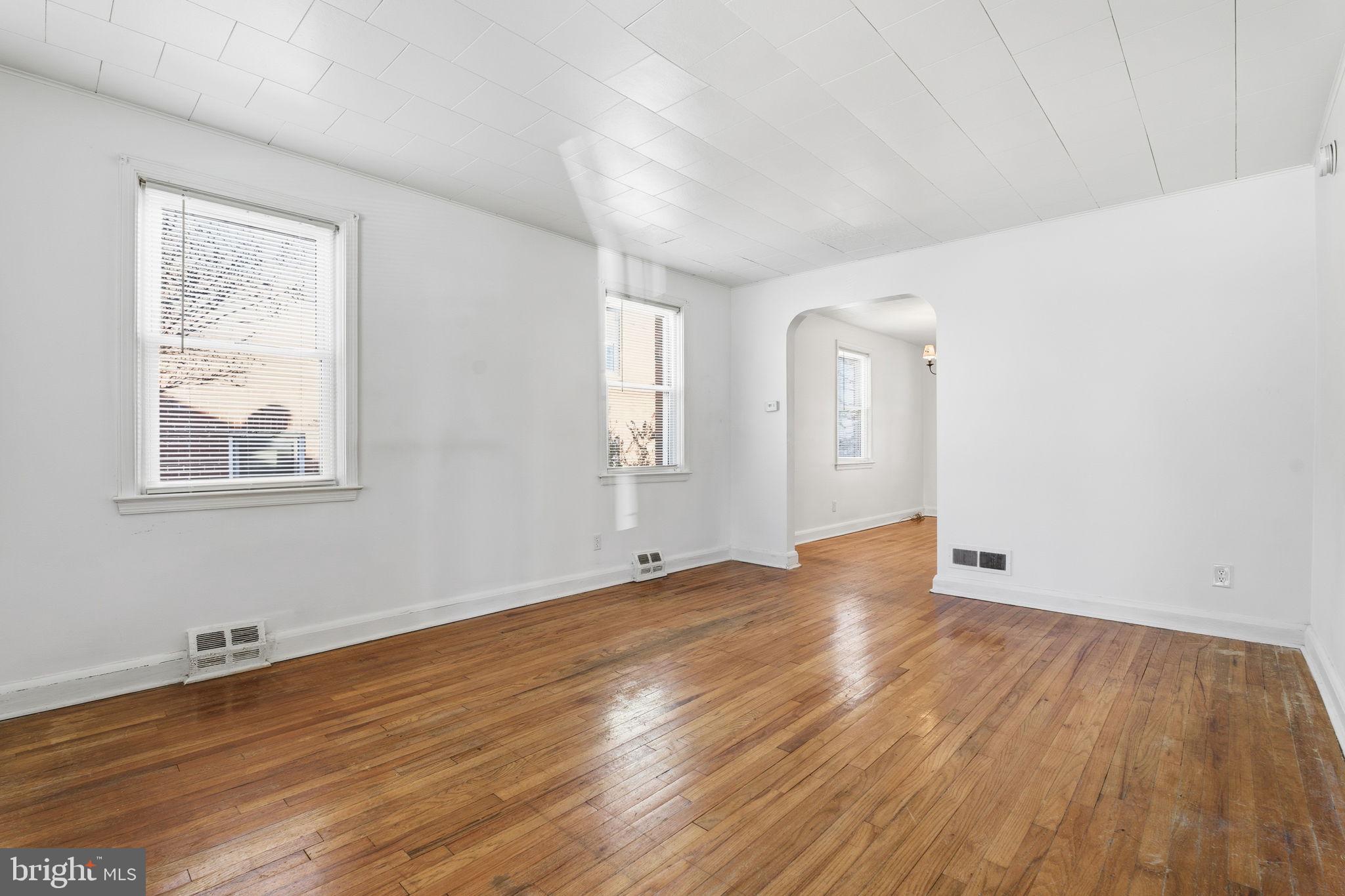 559 Welbrook Road Baltimore, MD 21221 - Photo 11 of 25 Gallery Image 11