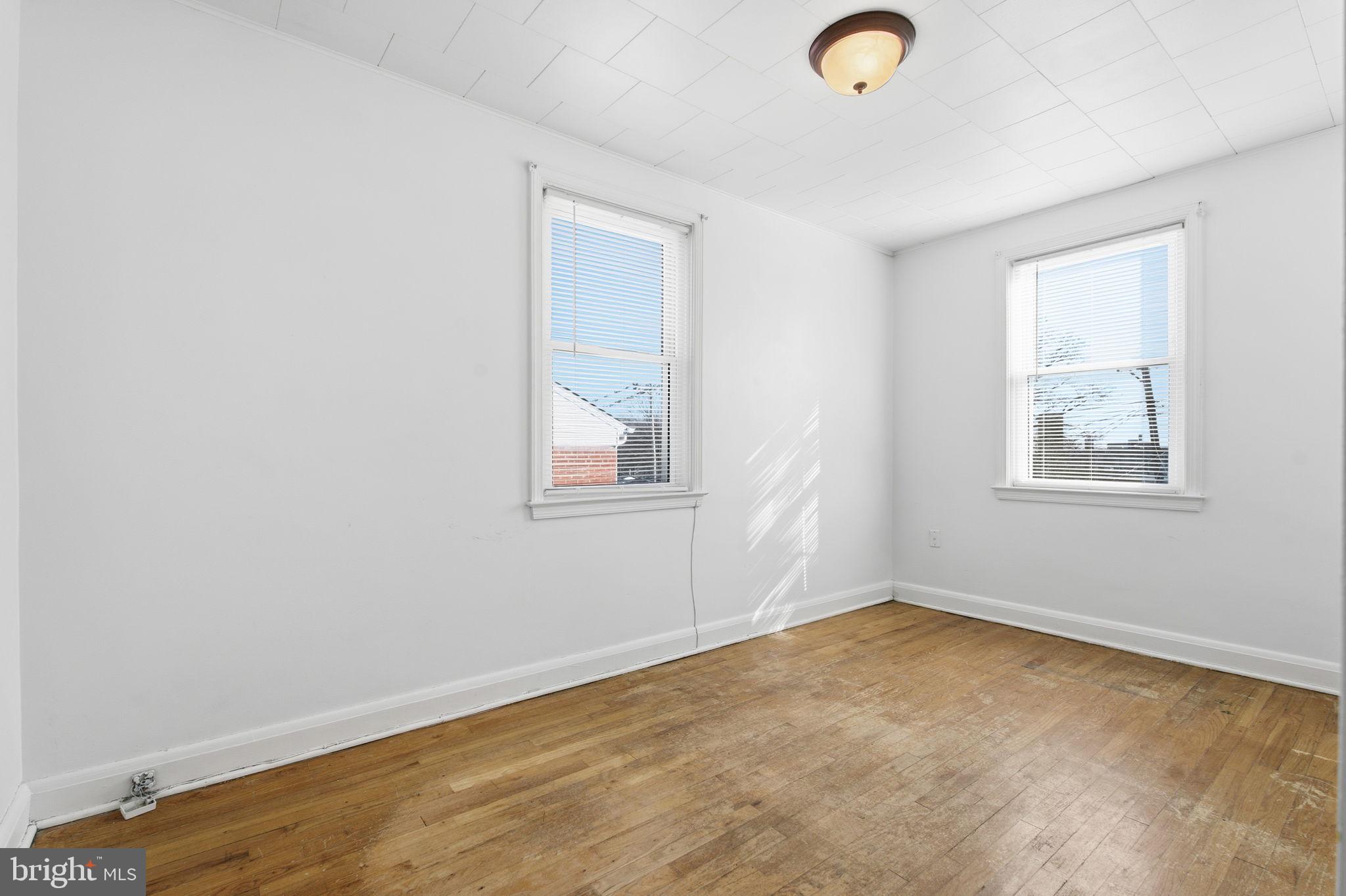 559 Welbrook Road Baltimore, MD 21221 - Photo 12 of 25 Gallery Image 12