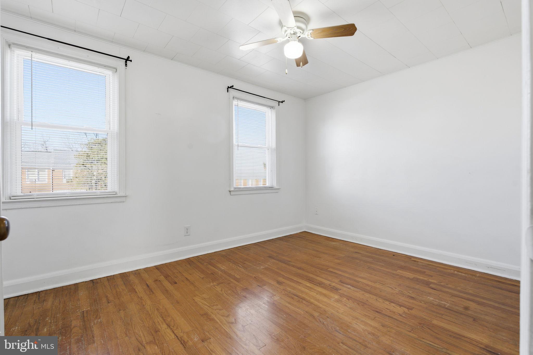 559 Welbrook Road Baltimore, MD 21221 - Photo 17 of 25 Gallery Image 17