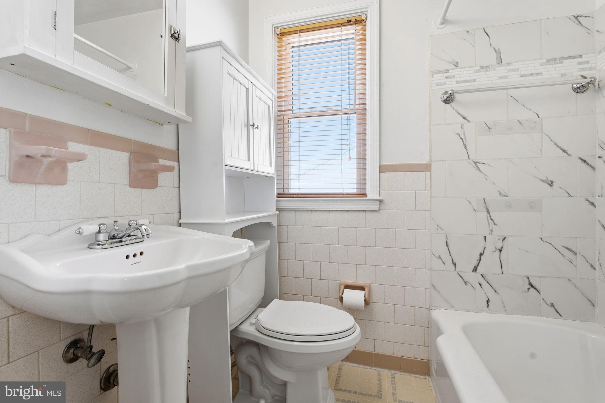 559 Welbrook Road Baltimore, MD 21221 - Photo 20 of 25 Gallery Image 20