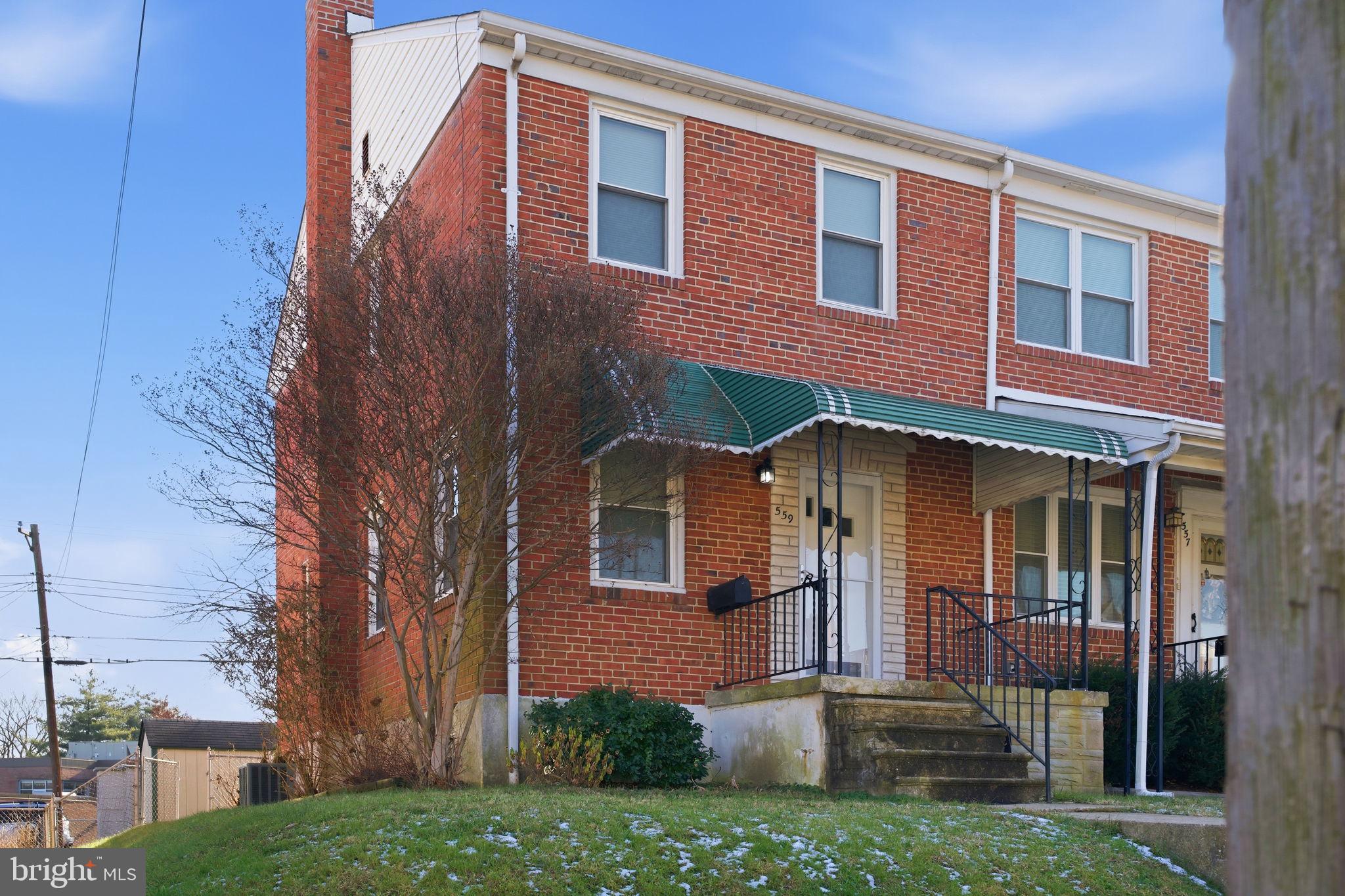 559 Welbrook Road Baltimore, MD 21221 - Photo 4 of 25 Gallery Image 4