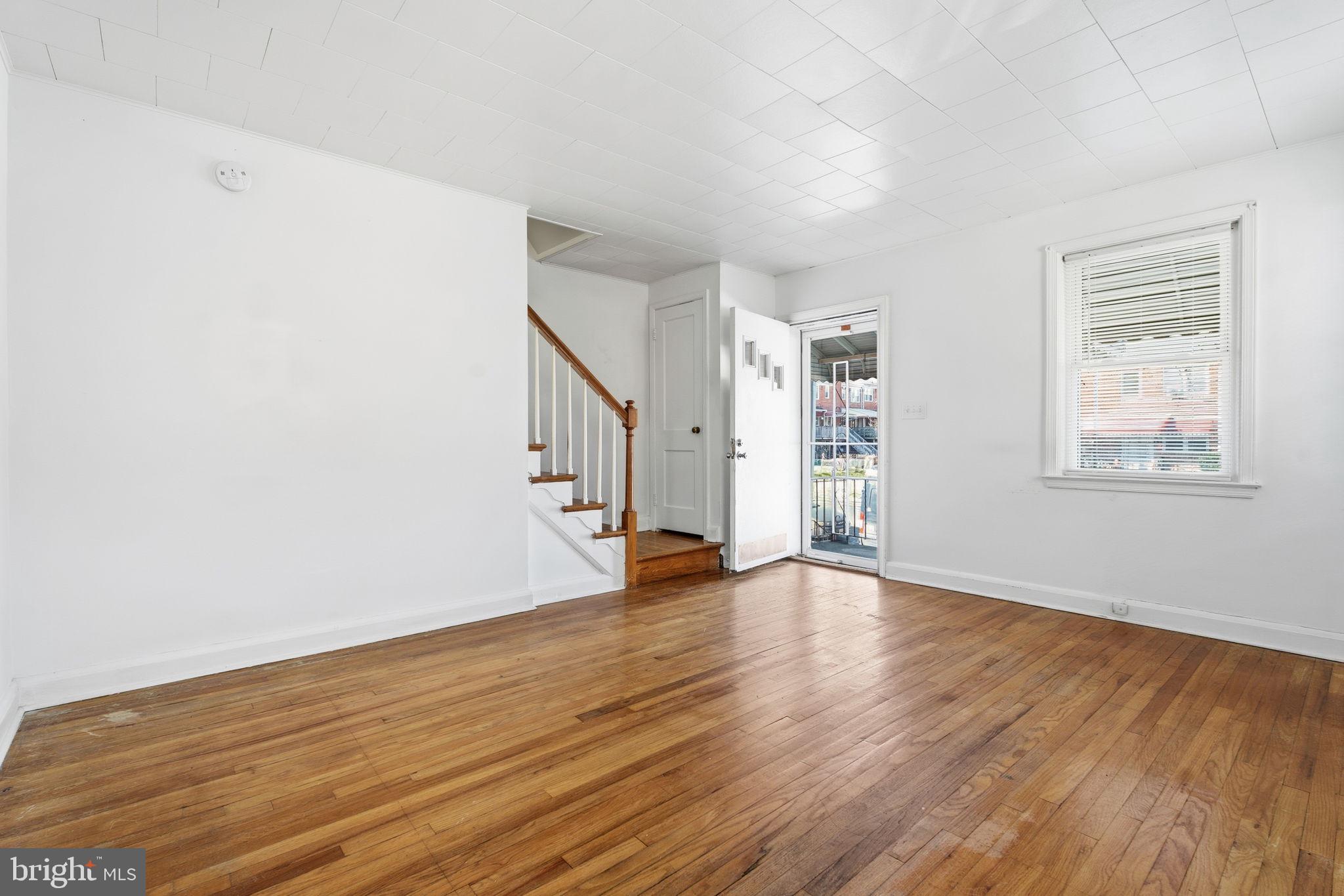 559 Welbrook Road Baltimore, MD 21221 - Photo 8 of 25 Gallery Image 8