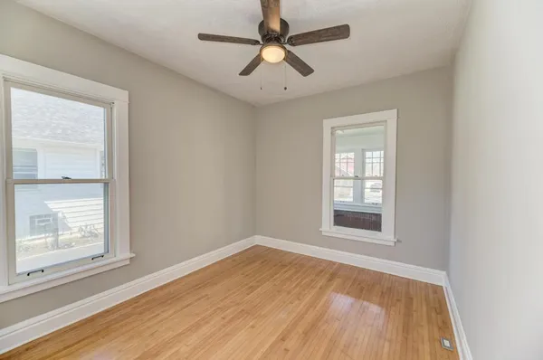 $269,900 | 904 Caton Avenue, Joliet, IL 60435