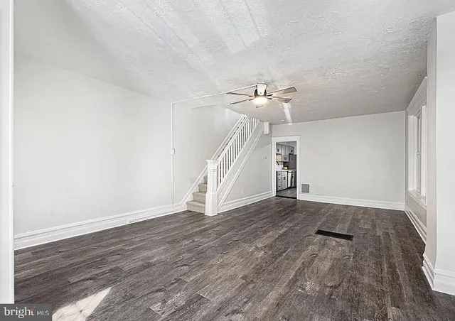 $2,050 | 851 South Street, Pottstown, PA 19464