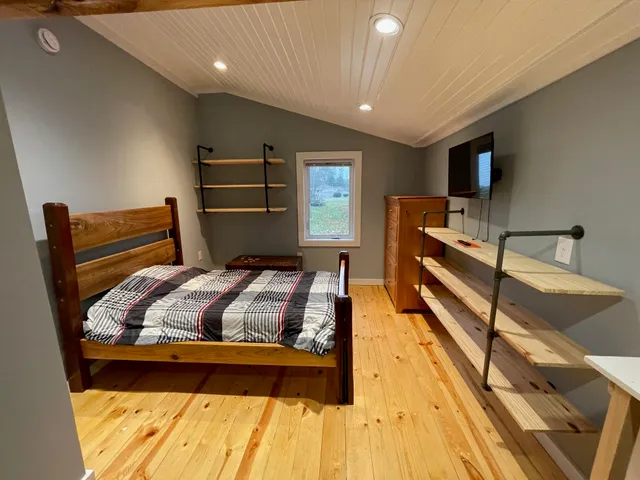 $279,000 | 25490 Front Street, Mattawan, MI 49071