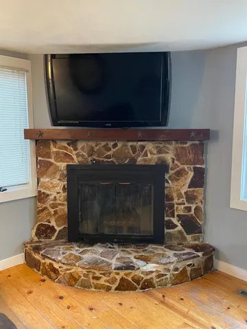 $279,000 | 25490 Front Street, Mattawan, MI 49071