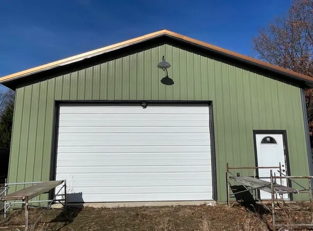 $279,000 | 25490 Front Street, Mattawan, MI 49071