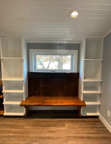 $279,000 | 25490 Front Street, Mattawan, MI 49071