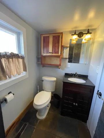 $279,000 | 25490 Front Street, Mattawan, MI 49071