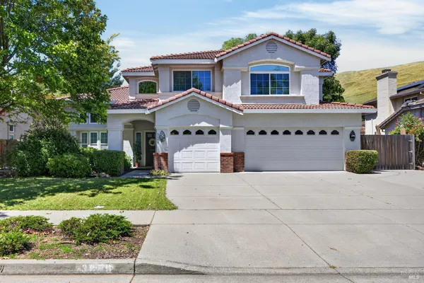 $725,000 | 3829 Rollingwood Drive, Fairfield, CA 94534