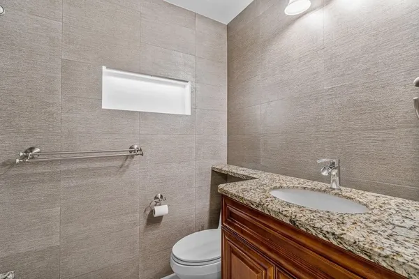 $2,200 | 2371 Southwest 15th Street, Unit 100, Deerfield Beach, FL 33442