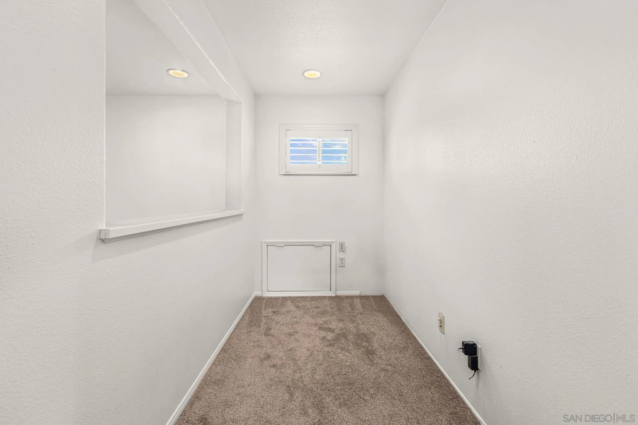 28922 Newport Road Temecula, CA 92591 - Photo 14 of 33 Upstairs Loft