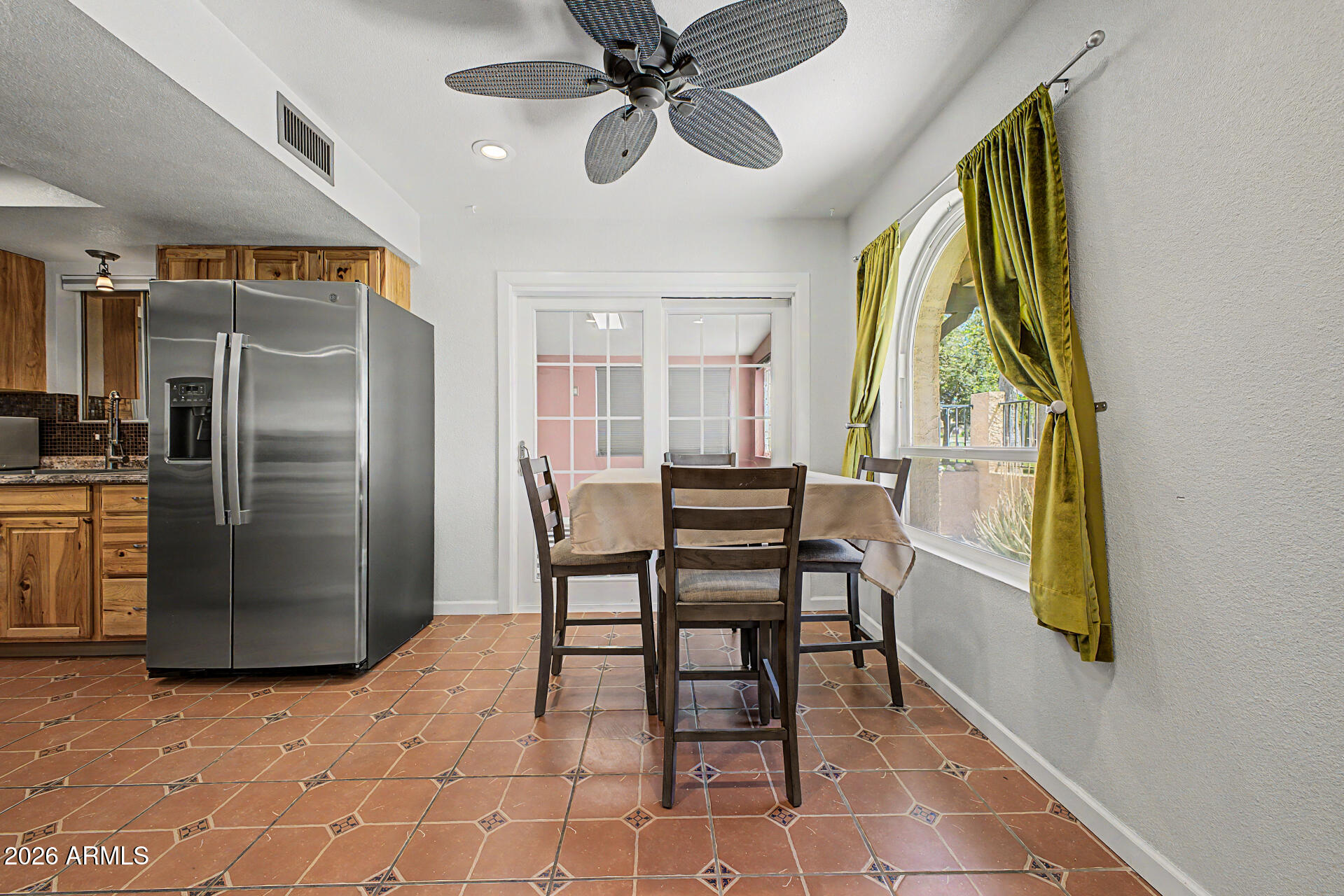 2233 North Recker Road Mesa, AZ 85215 - Photo 13 of 39 11 - Recker 2233