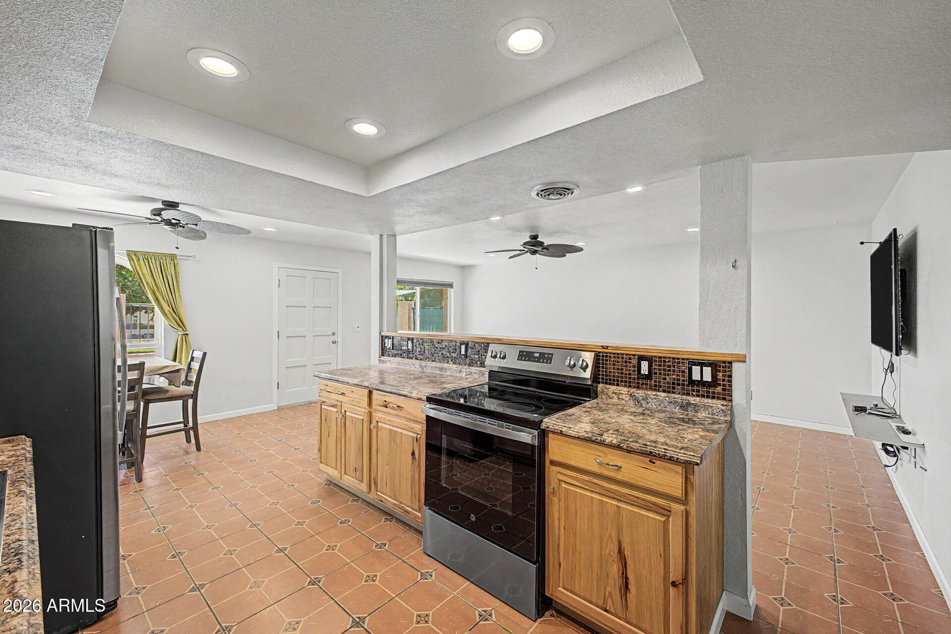 2233 North Recker Road Mesa, AZ 85215 - Photo 15 of 39 13 - Recker 2233