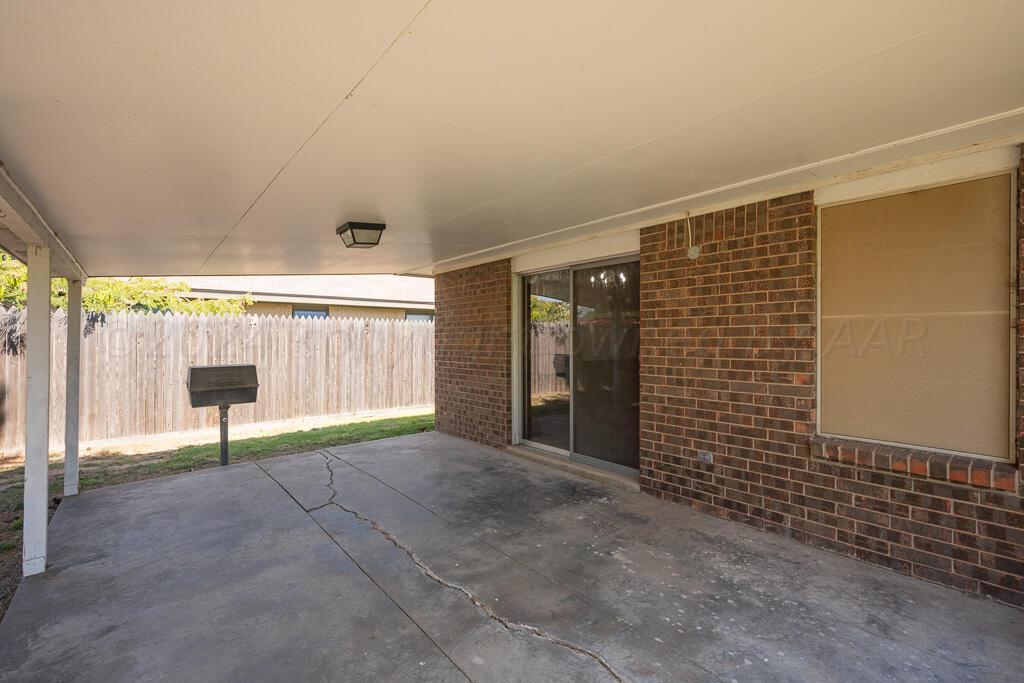 8406 Olympia Drive Amarillo, TX 79110 - Photo 17 of 19 backyard 1