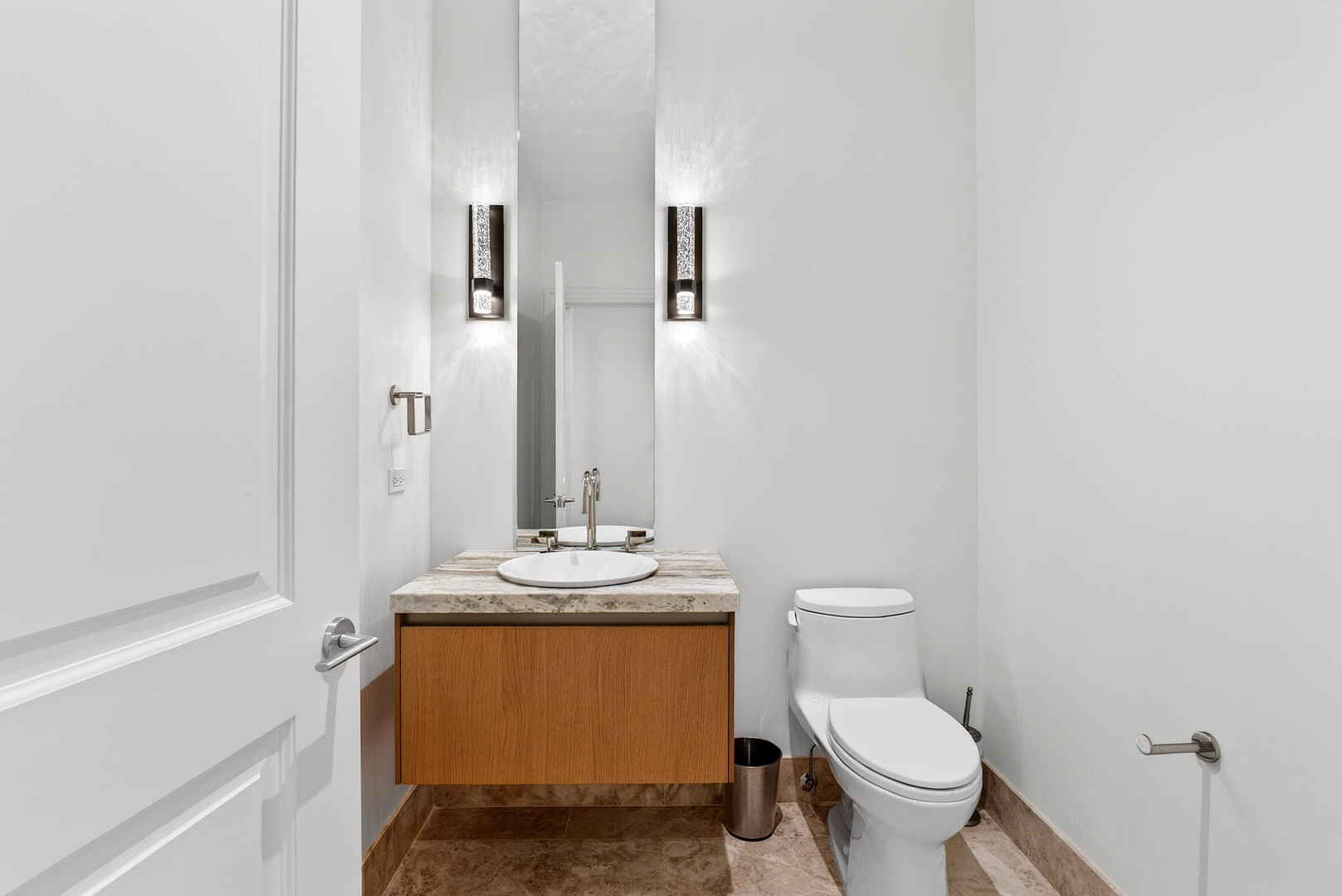 363 East Wacker Drive, Unit 3709 Chicago, IL 60601 - Photo 17 of 55