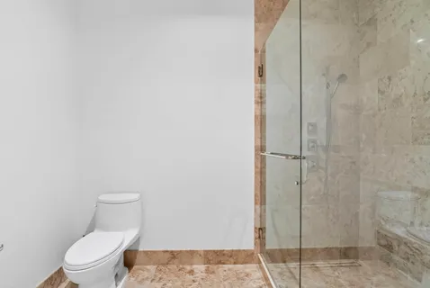 $2,325,000 | 363 East Wacker Drive, Unit 3709, Chicago, IL 60601